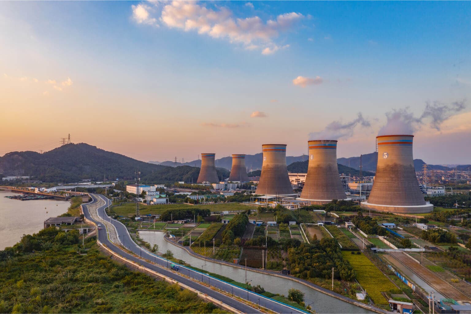 support-charts industries-nuclear-sector.jpg